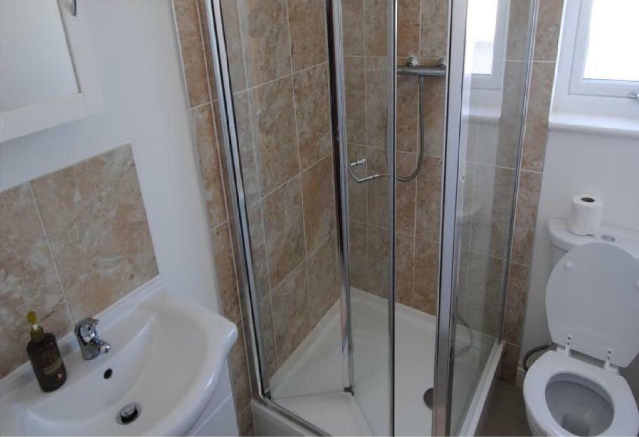 Radalco Apartments Hounslow Szoba fotó